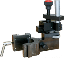 Mount for two point bore gauges with 3 point centring