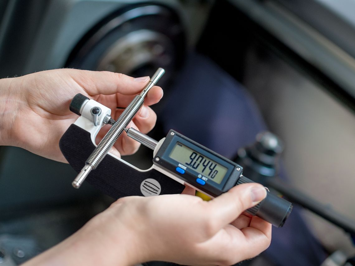 External thread micrometer